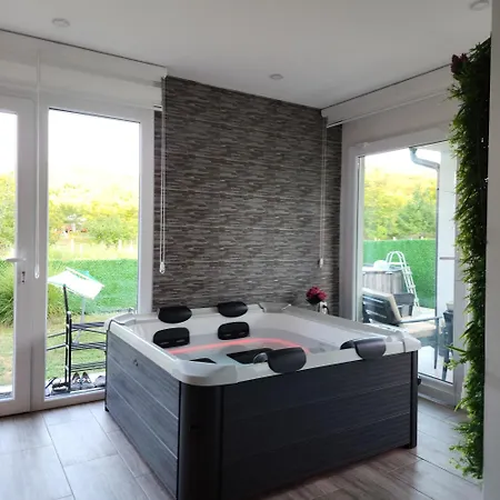 Oaza Fruska Gora Tatil Evi Sremska Kamenica