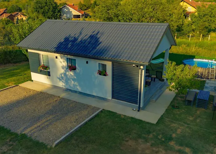 Oaza Fruska Gora Дом отдыха Sremska Kamenica